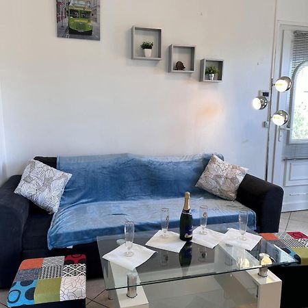 Appartement Dans Villa Roi Soleil อองทีบส์ ภายนอก รูปภาพ