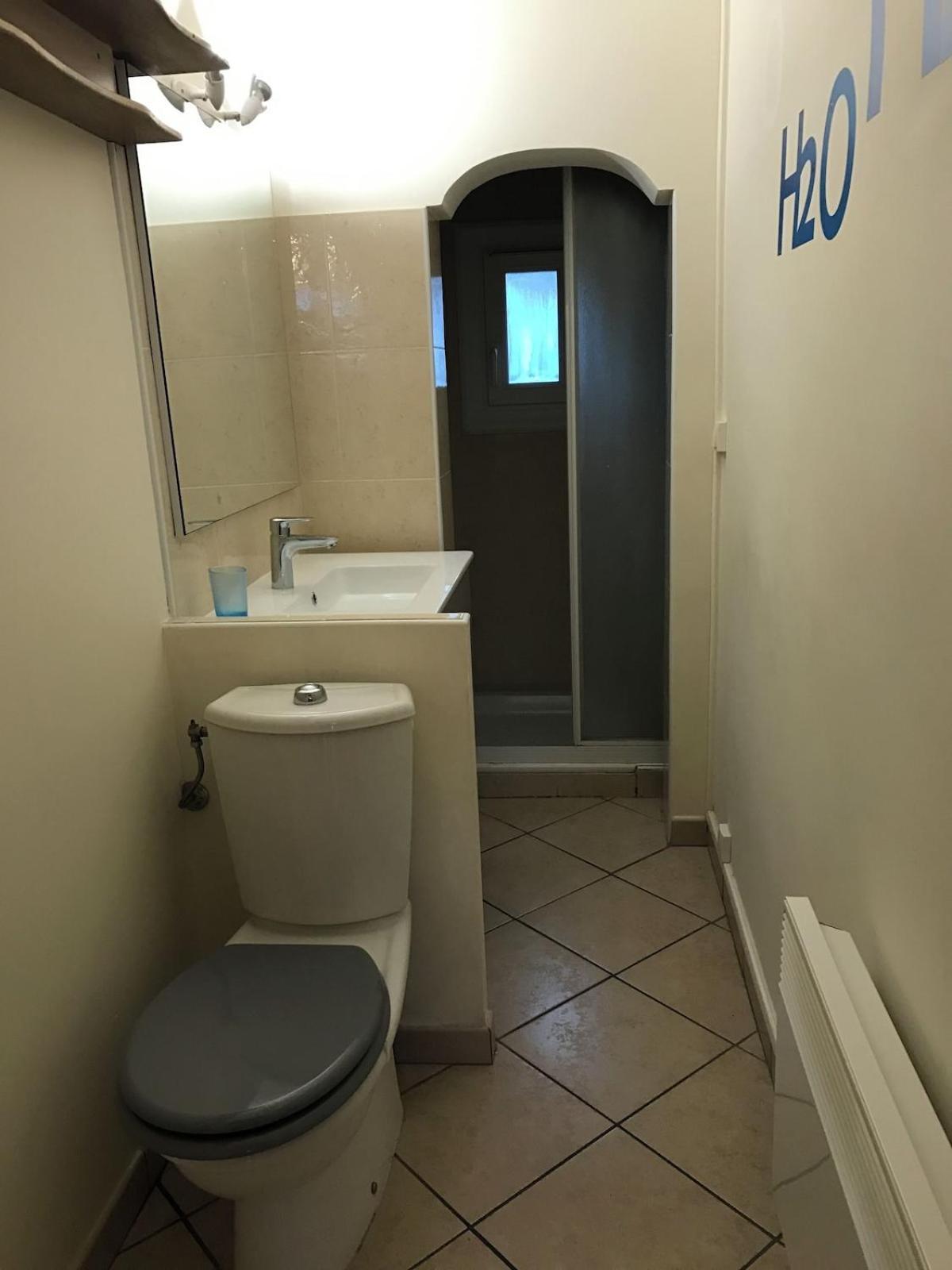 Appartement Dans Villa Roi Soleil อองทีบส์ ภายนอก รูปภาพ