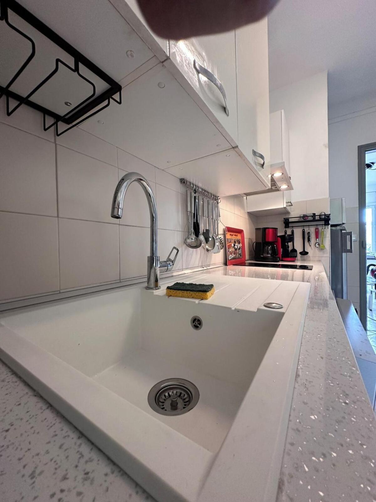 Appartement Dans Villa Roi Soleil อองทีบส์ ภายนอก รูปภาพ